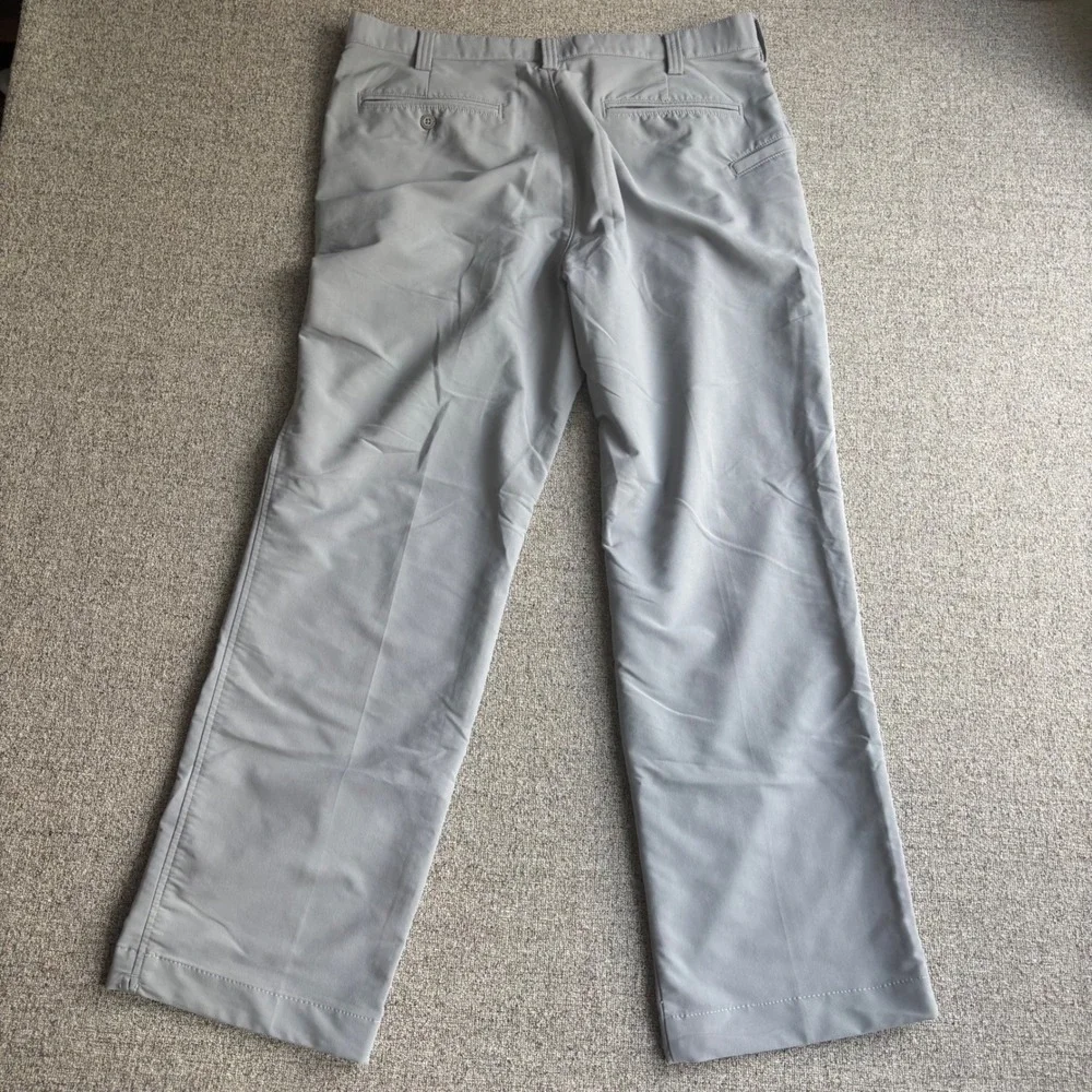 Under Armour Pants Mens 36x32 Golf Performance Gray Flat Front Straight Leg